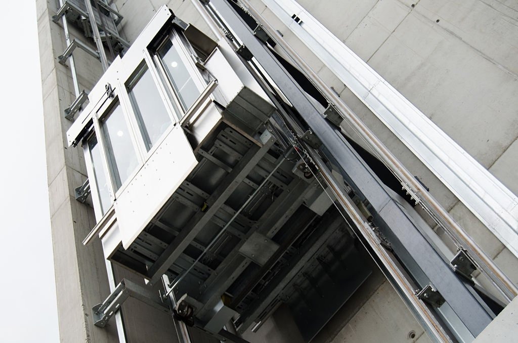 lift hidrolik